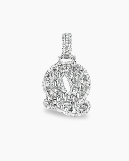 14KT White Gold ' Q ' Letter Pendant